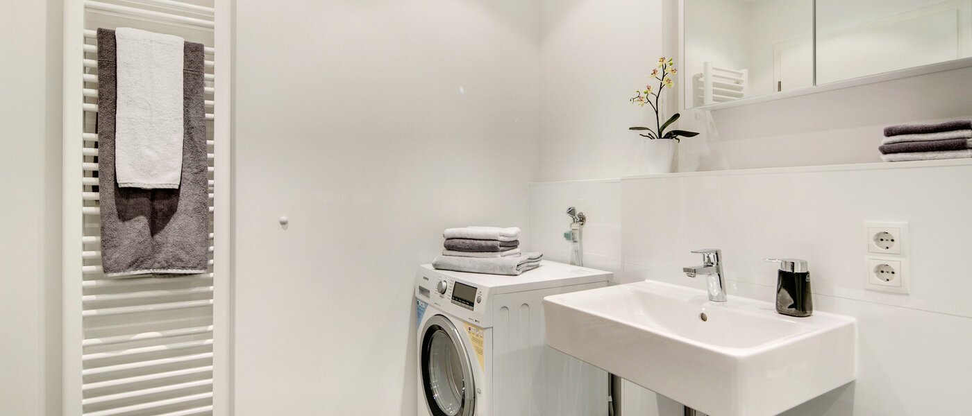 マンション München Bogenhausen 04 浴室 8290