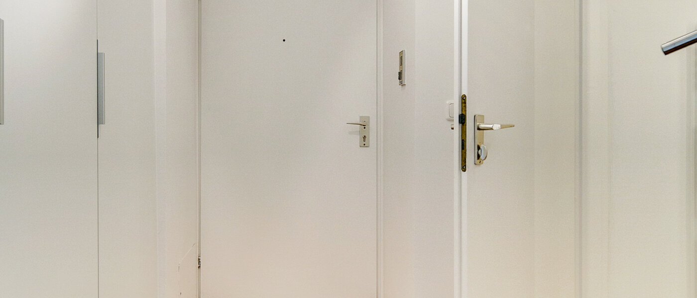 マンション München Dreimühlenviertel 01 玄関入り口 8291