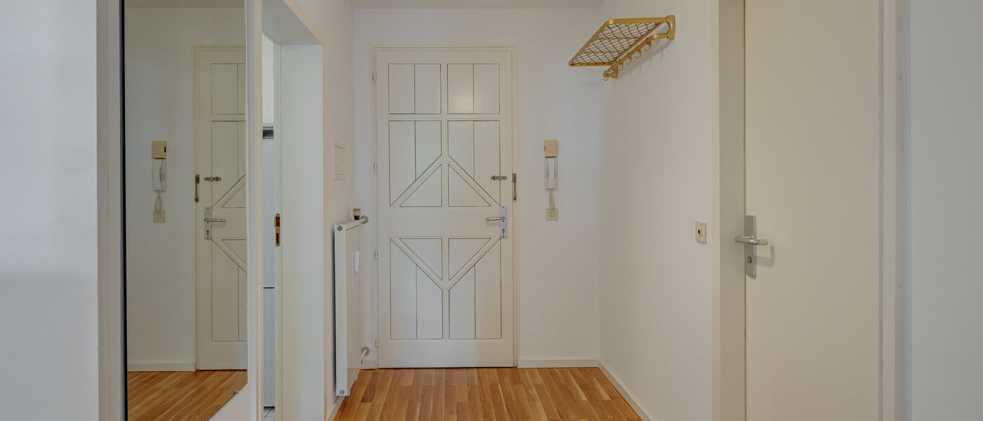 マンション München Thalkirchen 01 玄関入り口 8307