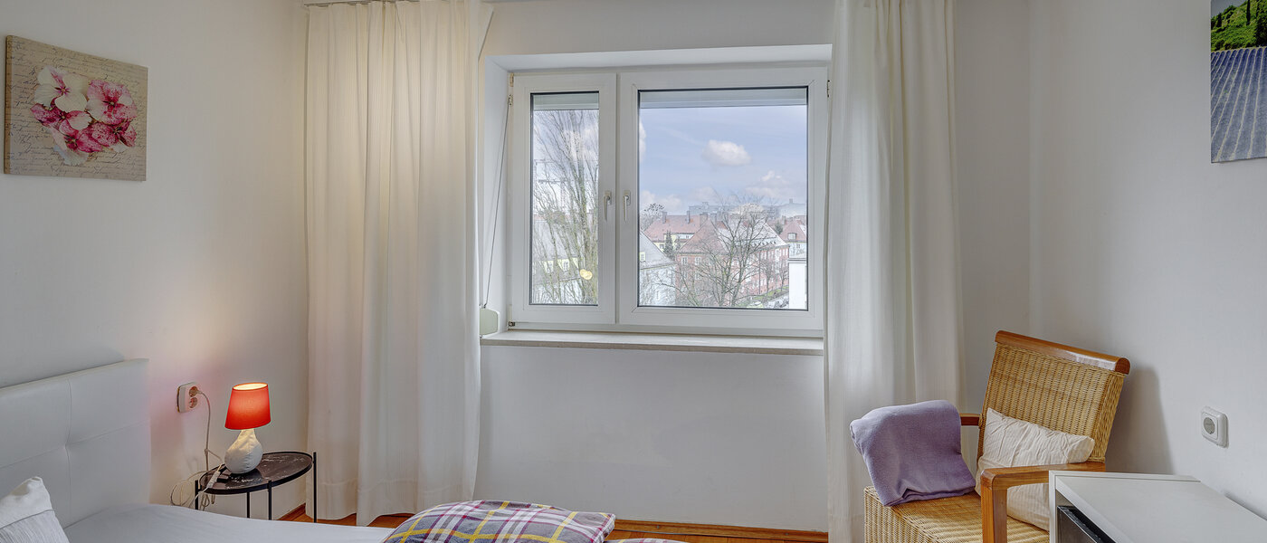 マンション München Bogenhausen 02 2.　寝室 8368