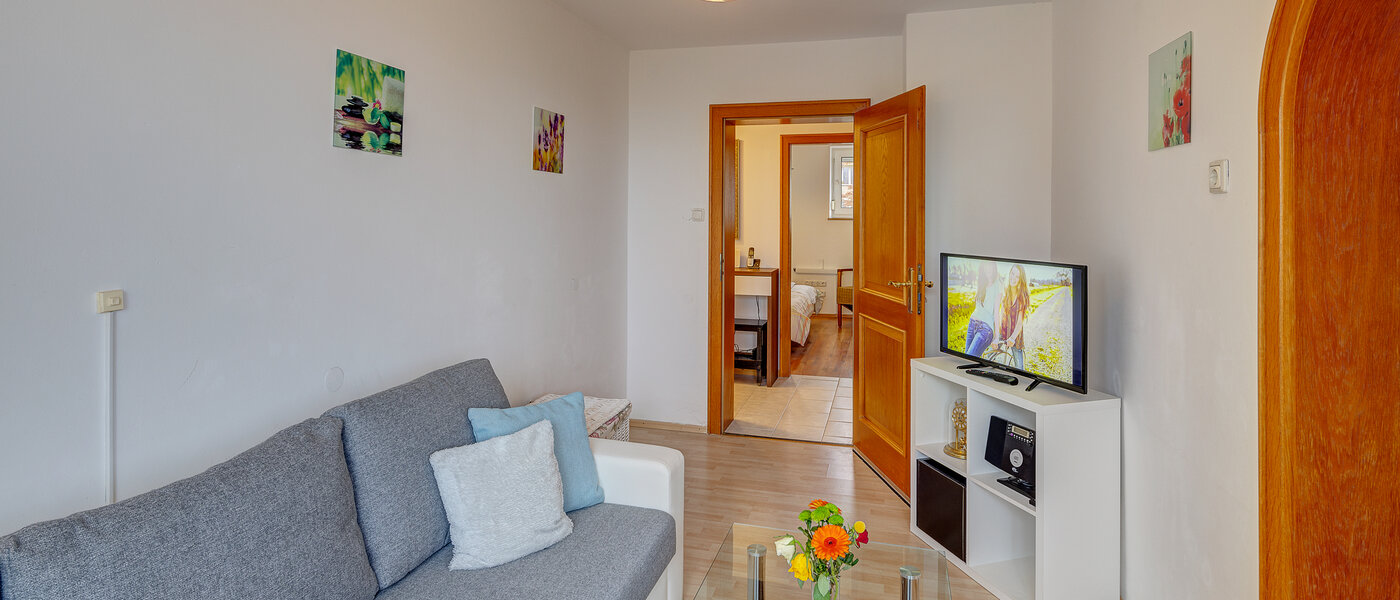 マンション München Bogenhausen 03 リビングルーム 8368