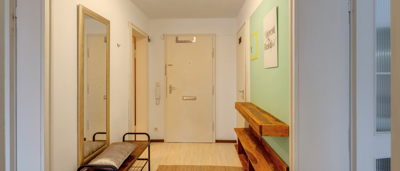 マンション München Englschalking 02 玄関入り口 8399