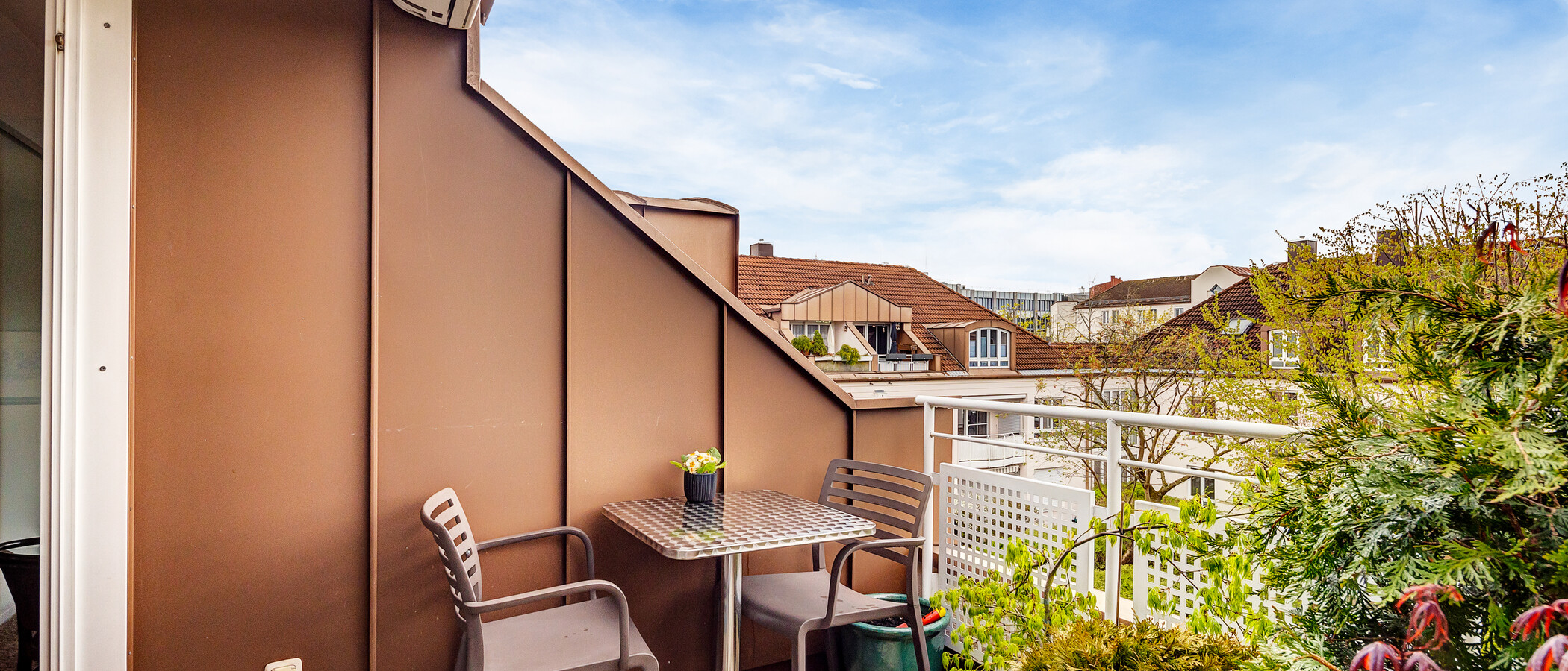 アティック・フラット（屋根裏） München Denning 01 テラス・ポーチ 8585