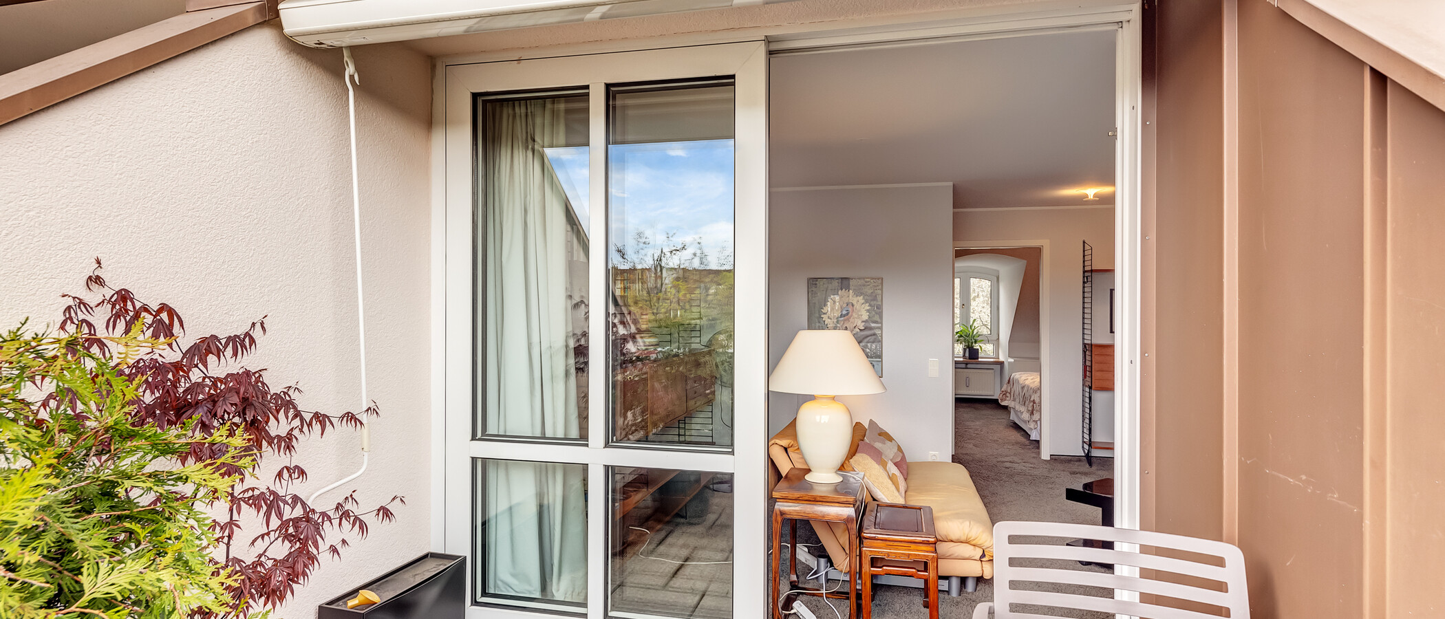 アティック・フラット（屋根裏） München Denning 04 テラス・ポーチ 8585