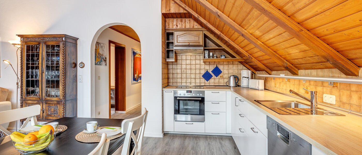 アティック・フラット（屋根裏） München Berg am Laim 03 キッチン 8602