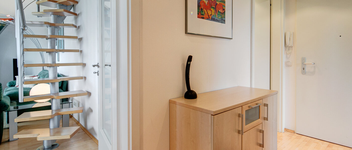 複層住宅 München Moosach 03 玄関入り口 8607