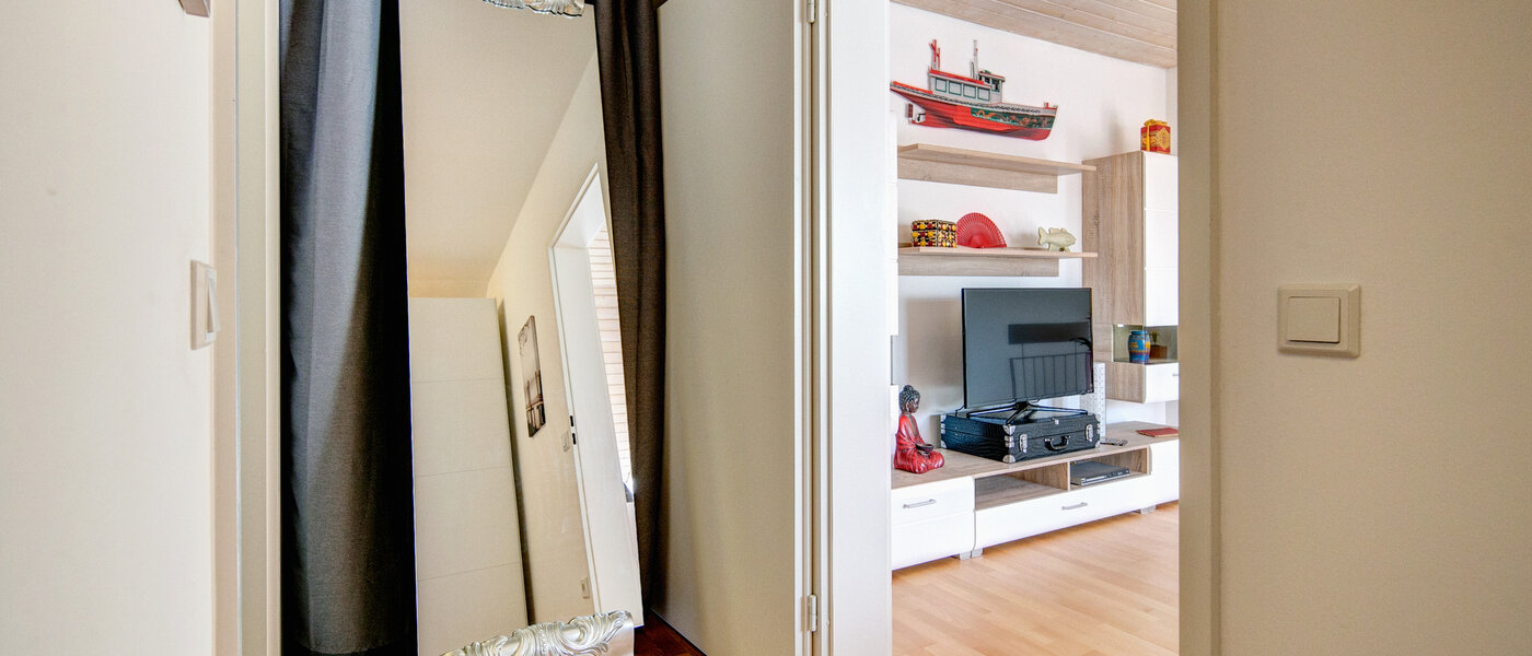 メゾネット・マンション（複数階にわたるマンション） München Nymphenburg 04 玄関入り口 8639