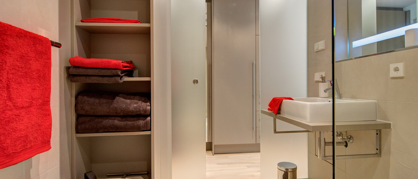 アパルトマン München Bogenhausen 02 浴室 8661