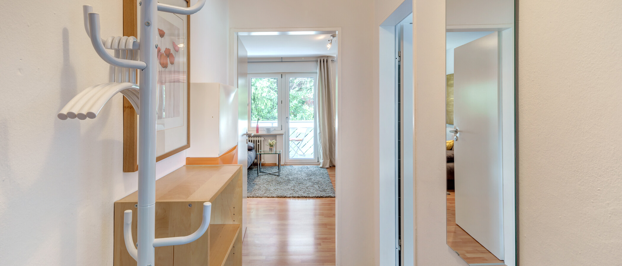 マンション München Bogenhausen 03 玄関入り口 8668