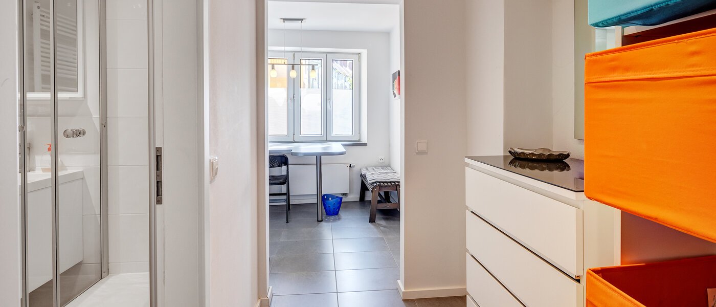 アパルトマン München Au-Haidhausen 03 玄関入り口 8758