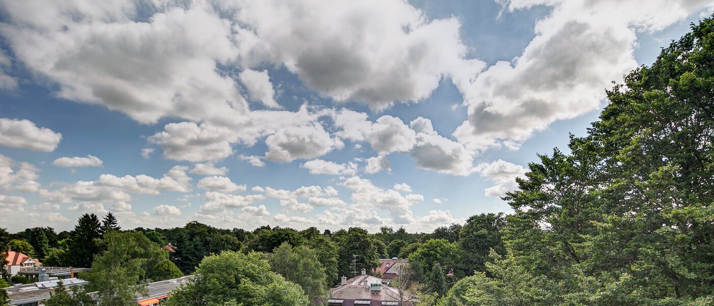 アティック・フラット（屋根裏） München Solln 07 物件からの眺め 8785