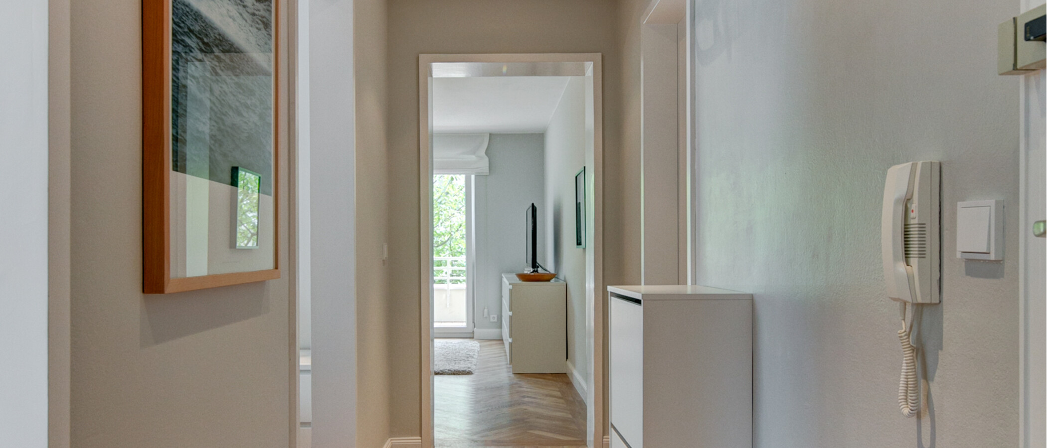 マンション München Thalkirchen 01 玄関入り口 8820