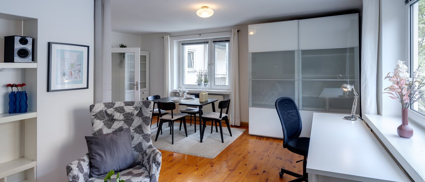 マンション München Lehel 01 リビングエリア 8871