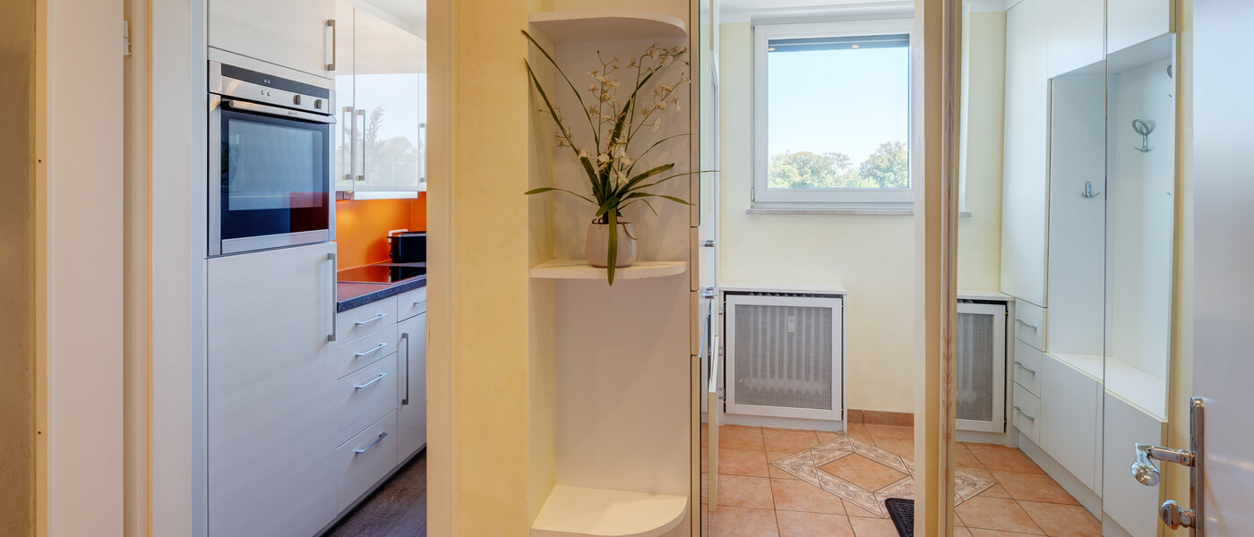 マンション München Sendling-Westpark 04 玄関入り口 8875