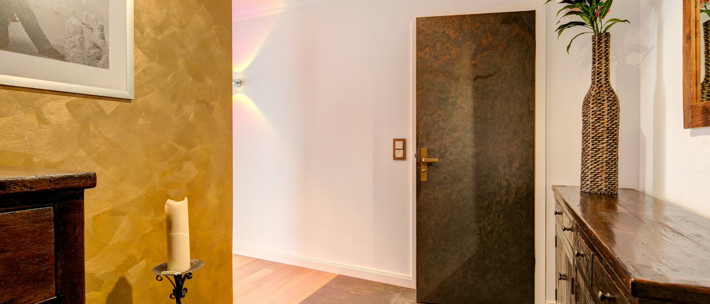 マンション München Schwabing-Nord (zw. Belgrad- & Leopoldstraße) 04 玄関入り口 8881