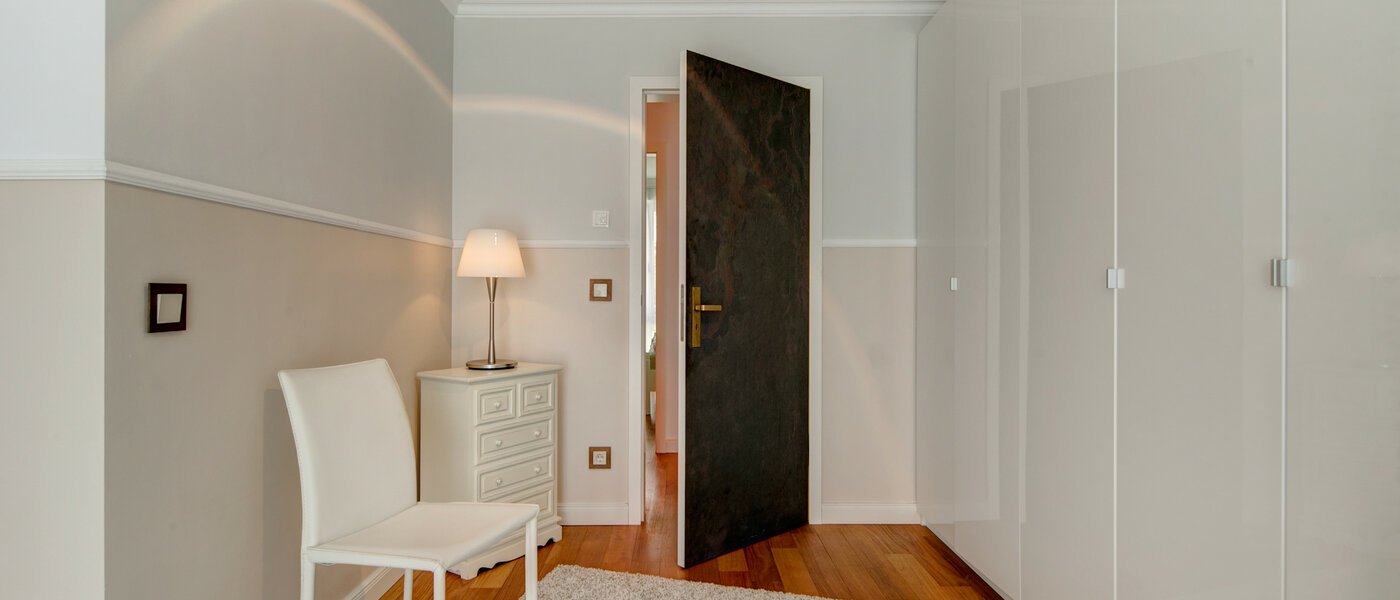 マンション München Schwabing-Nord (zw. Belgrad- & Leopoldstraße) 04 2.　寝室 8881