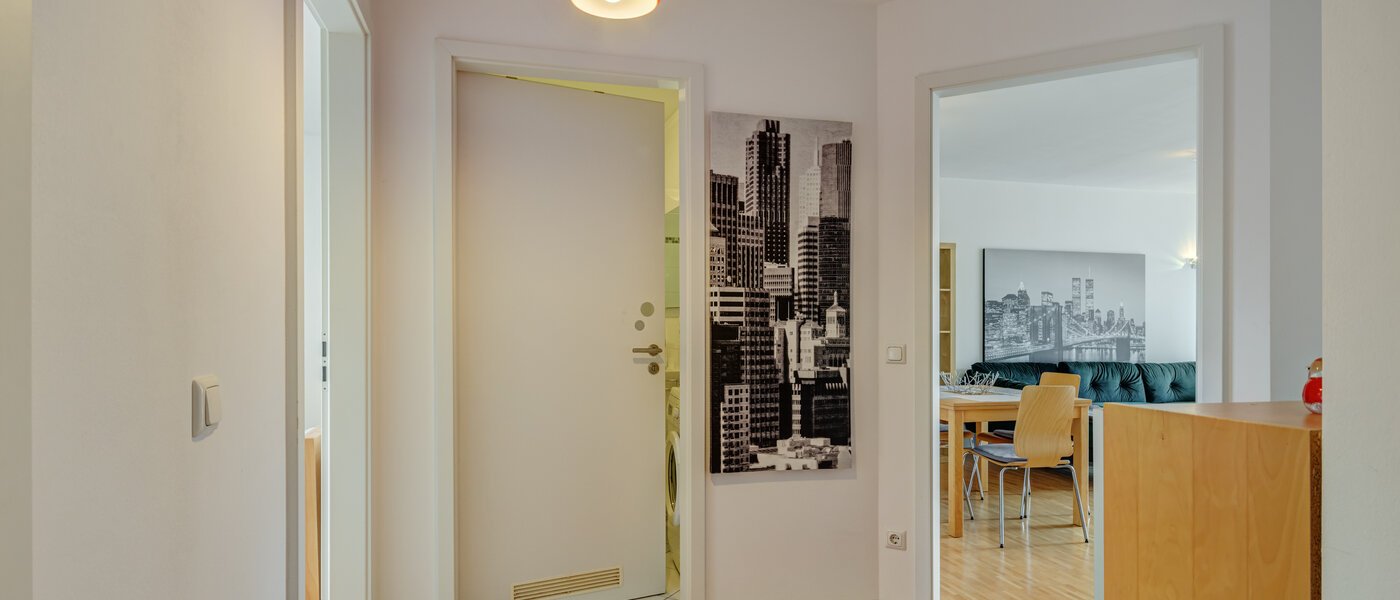 マンション München Obergiesing 03 玄関入り口 8891