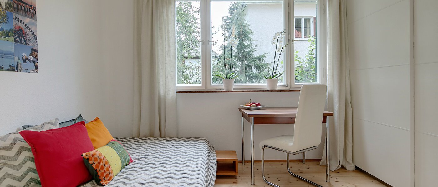 アパルトマン Gräfelfing 02 リビングルーム 8902