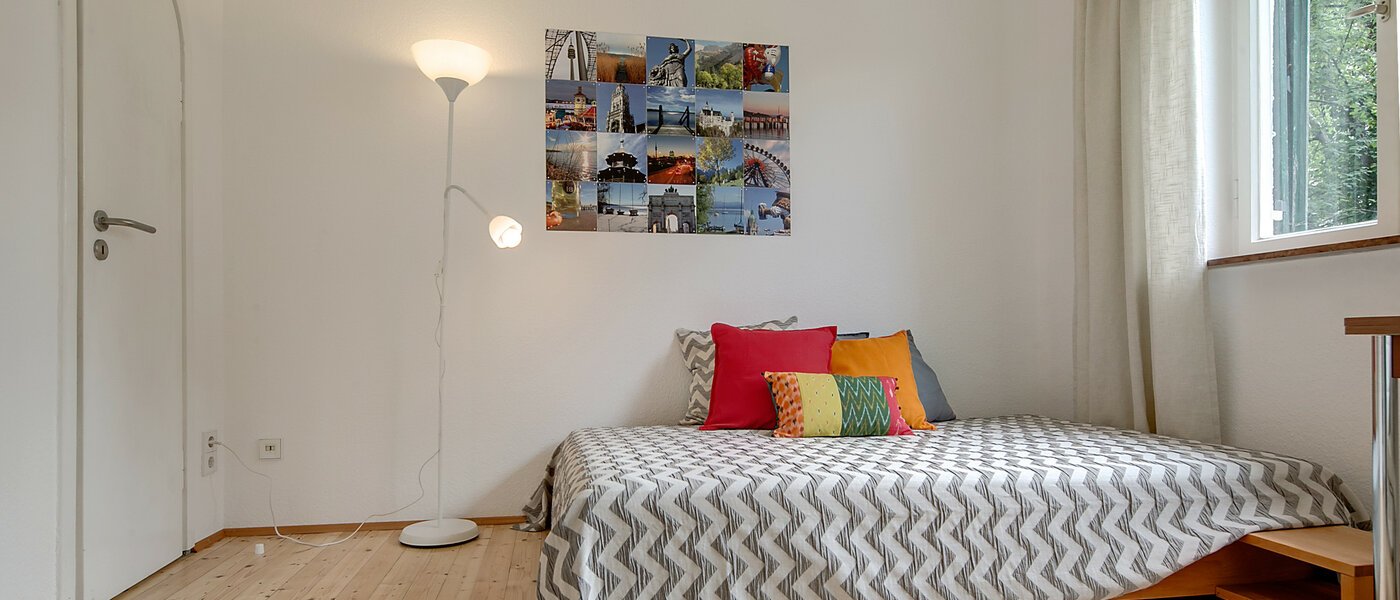 アパルトマン Gräfelfing 01 寝室 8902