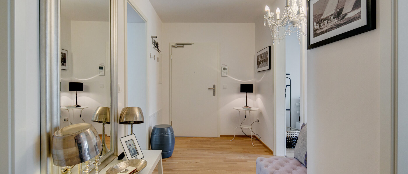 マンション München Maxvorstadt 02 玄関入り口 8910