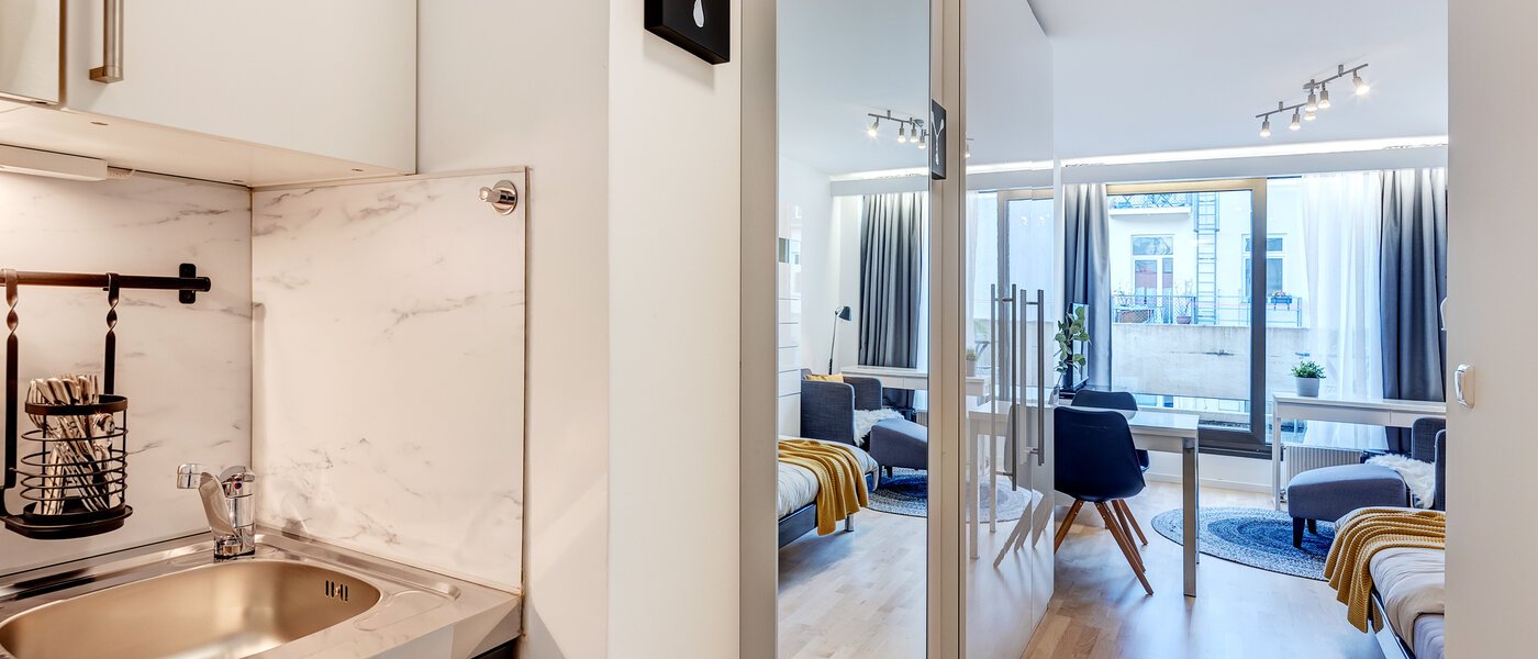 アパルトマン München Maxvorstadt - Universitätsviertel 02 玄関入り口 8924