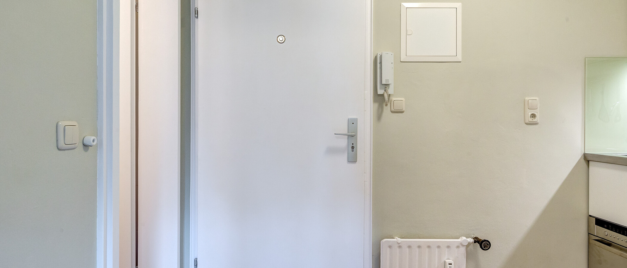 アパルトマン München Schwabing-West (rund um den Hohenzollernplatz) 02 玄関入り口 8939