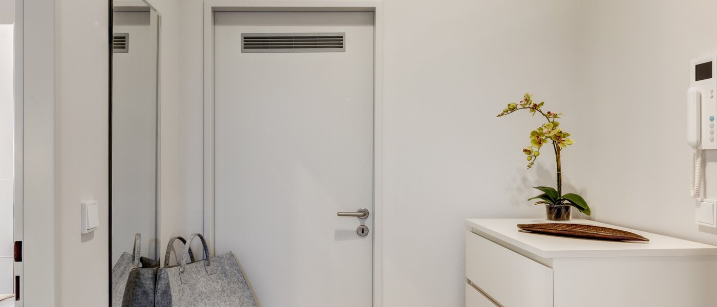 マンション München Lehel 01 玄関入り口 8947