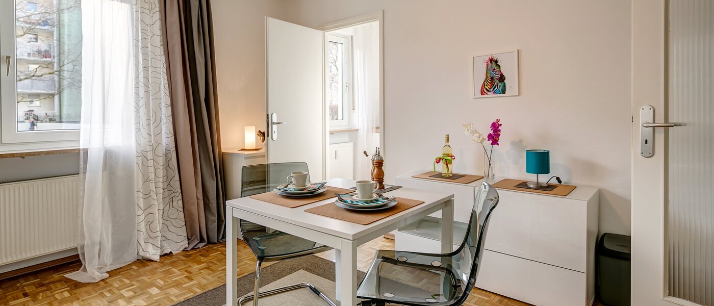 マンション München Milbertshofen 04 リビングルーム 8978