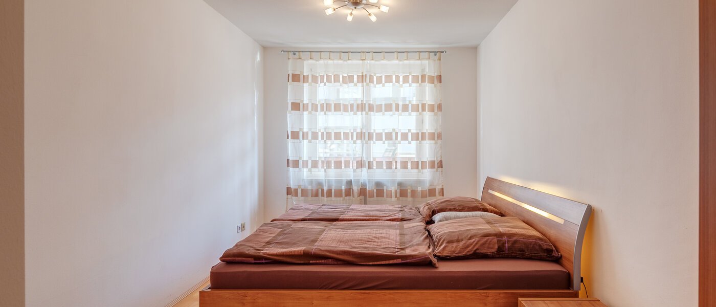 マンション München Neuhausen 01 寝室 8994