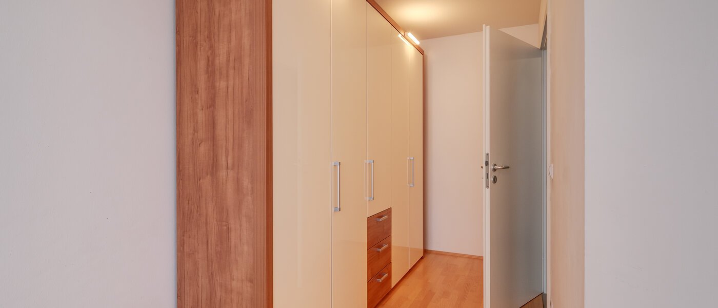 マンション München Neuhausen 03 寝室 8994