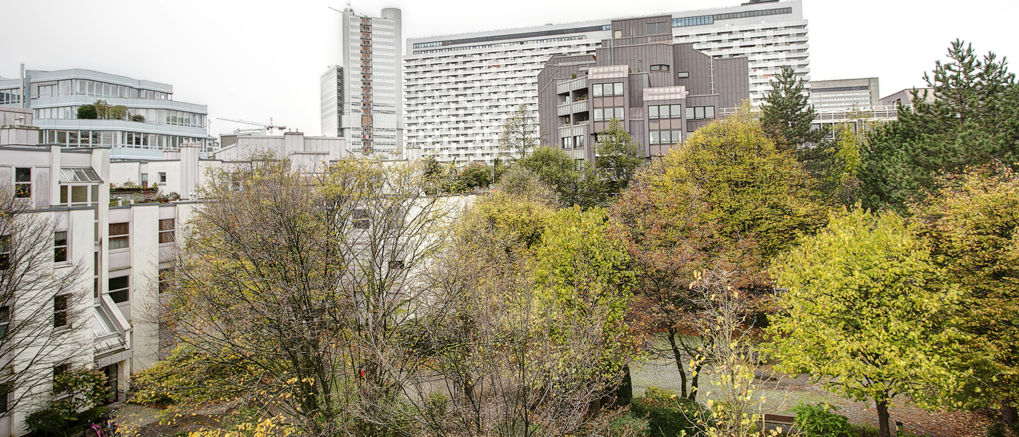ペントハウス München Arabellapark 05 物件からの眺め 9024
