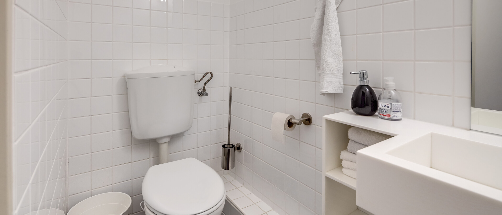 マンション München Nymphenburg-Gern 02 ゲスト用 WC 9046