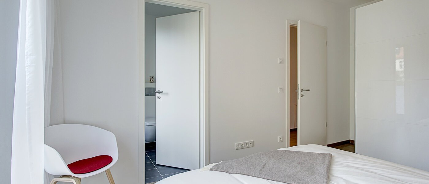 マンション München Neuhausen 04 寝室 9058