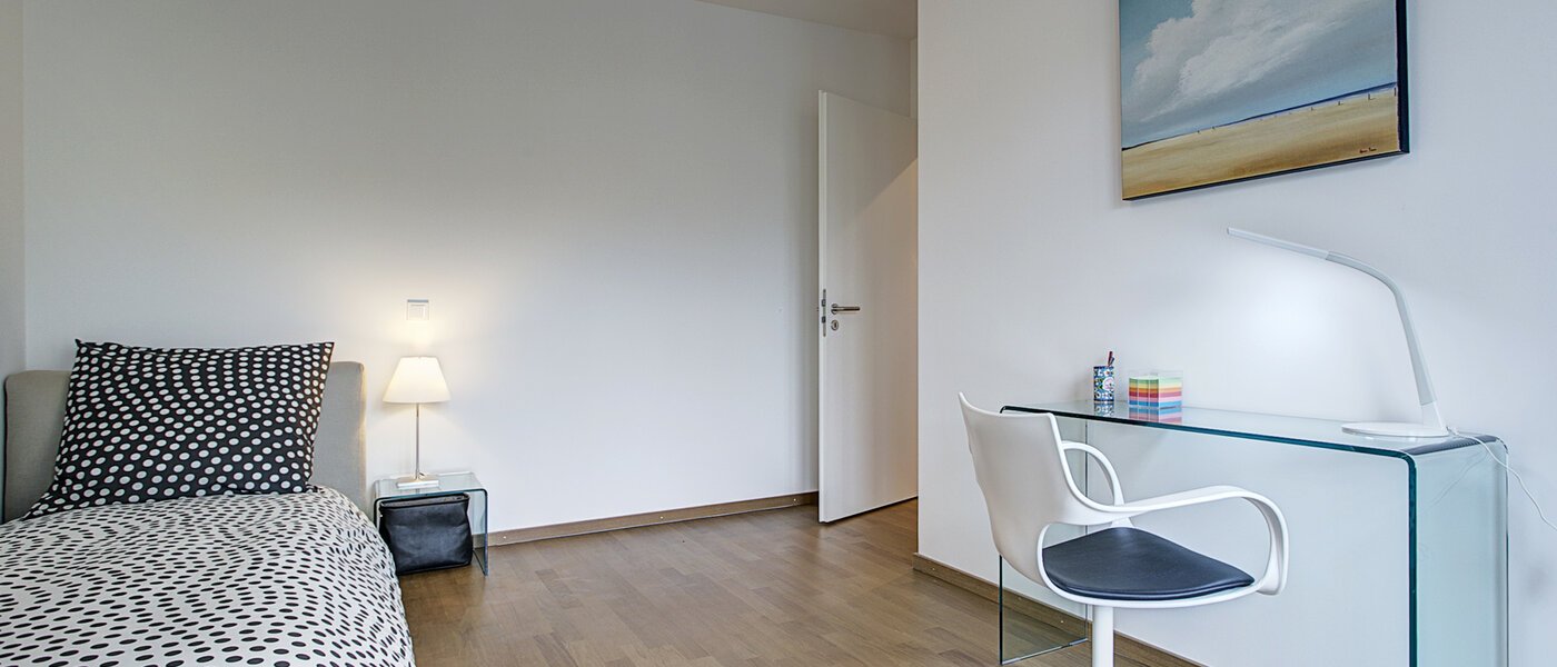 マンション München Neuhausen 03 ２つめの寝室 9058