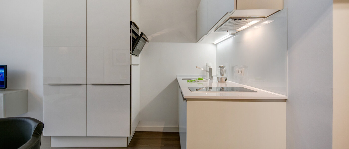 アパルトマン München Schwabing-Nord (zw. Leopoldstraße & Englischen Garten) 02 キッチン 9075