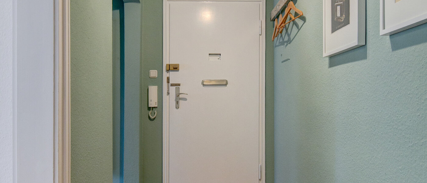 マンション München Harlaching 01 玄関入り口 9099