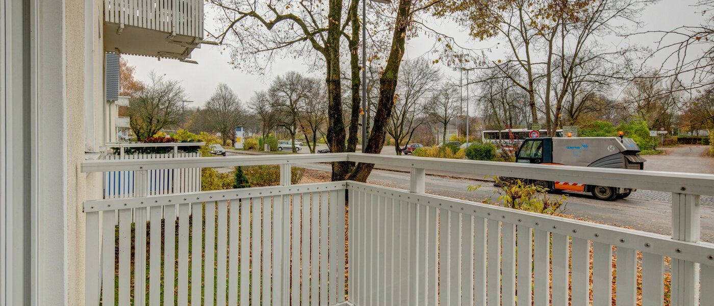 マンション München Harlaching 01 ベランダ 9099