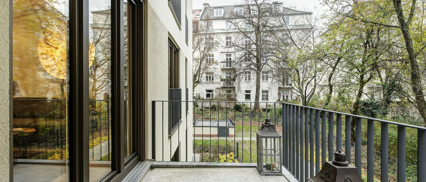 マンション München Neuhausen 01 ベランダ 9154