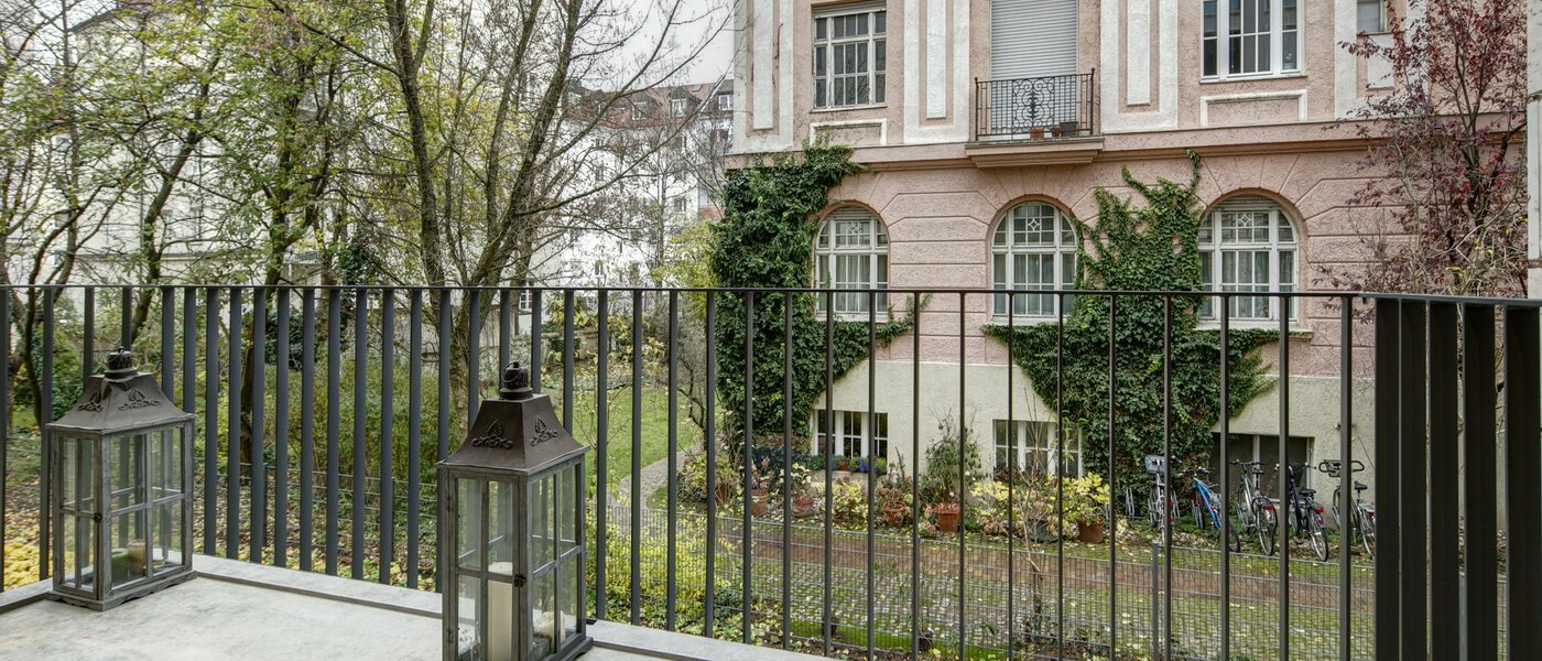 マンション München Neuhausen 02 ベランダ 9154