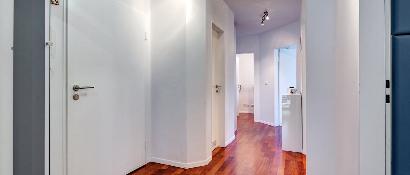 マンション München Schwabing-West 01 玄関入り口 9187