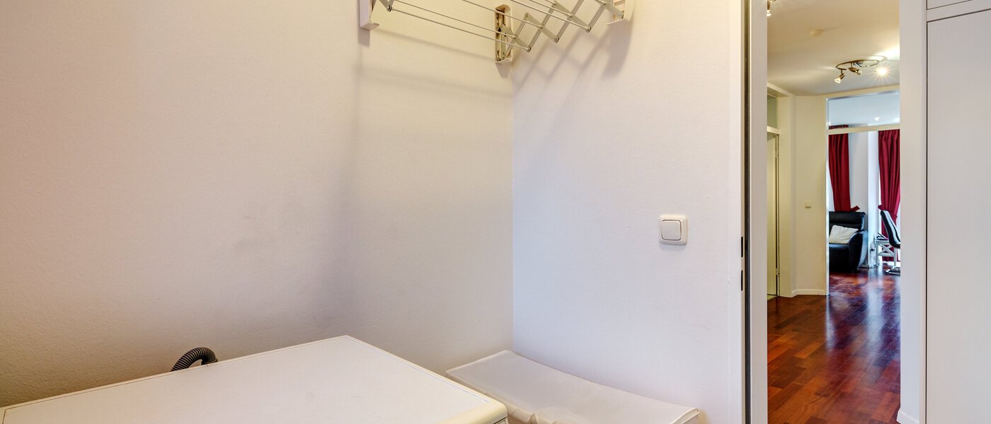 マンション München Schwabing-West 06 玄関入り口 9187