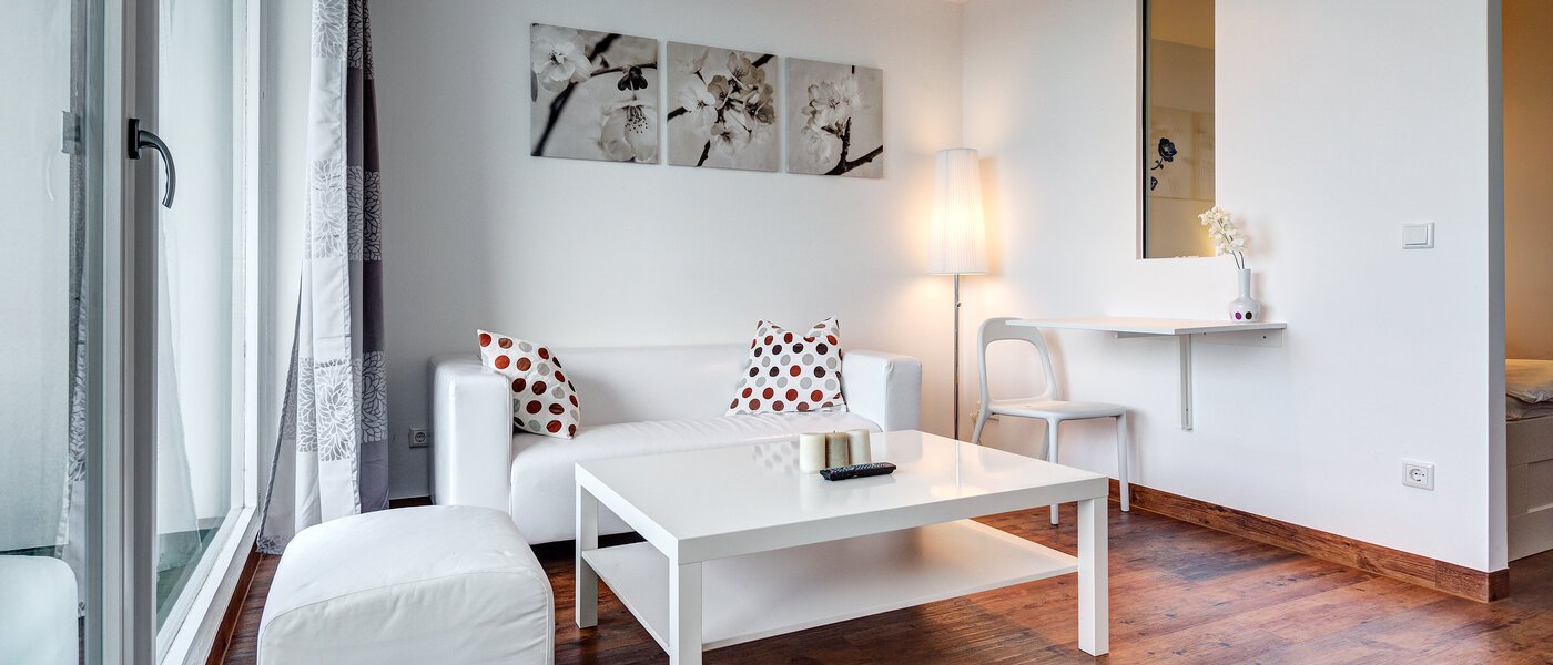 マンション München Olympiadorf 02 リビングルーム 9195