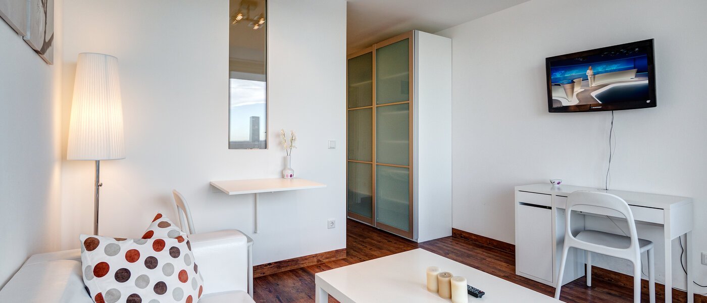 マンション München Olympiadorf 03 リビングルーム 9195