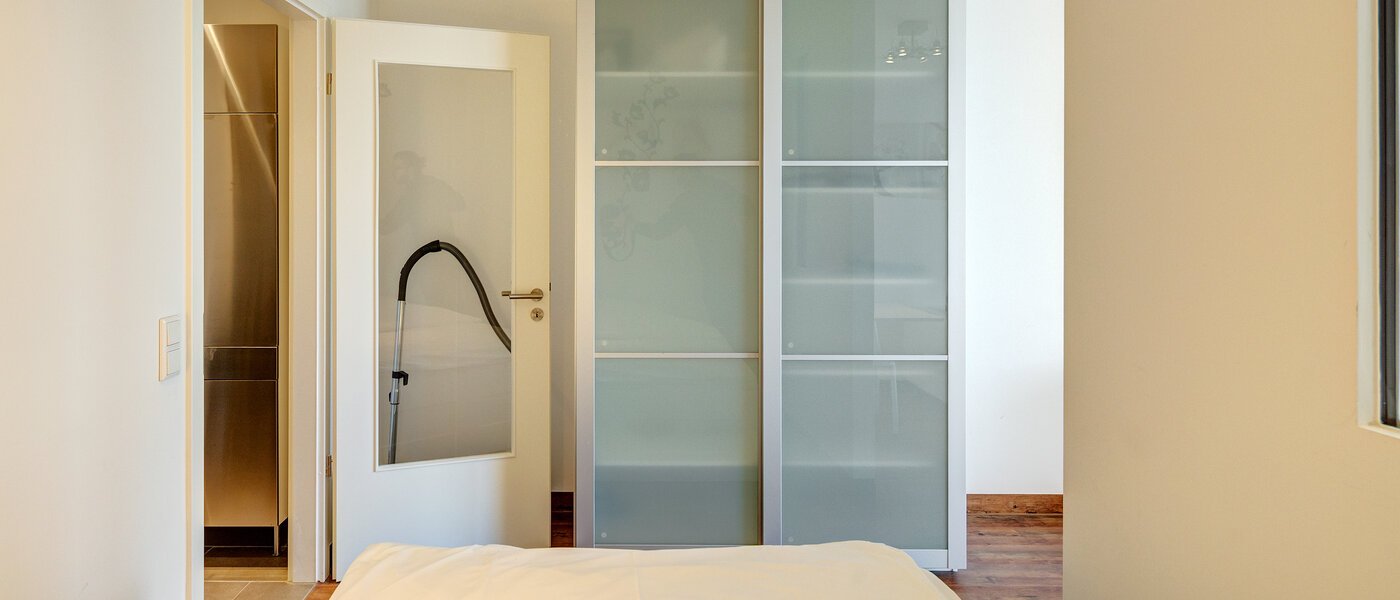 マンション München Olympiadorf 04 寝室 9195