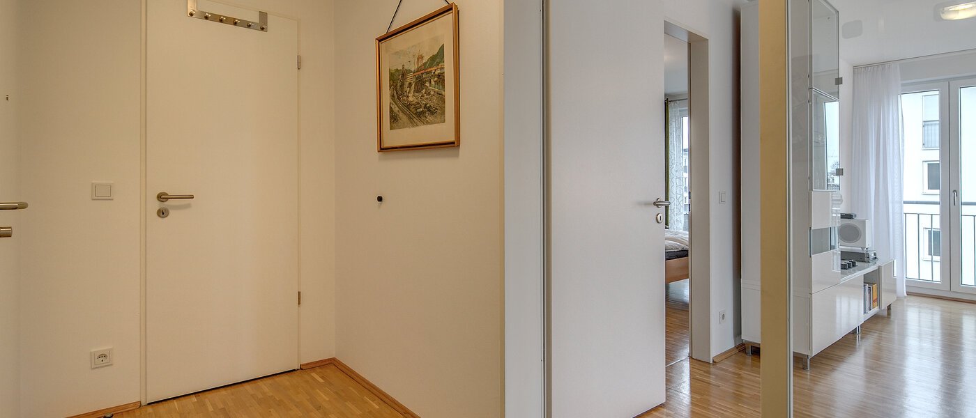 ペントハウス München Nymphenburg 03 玄関入り口 9208