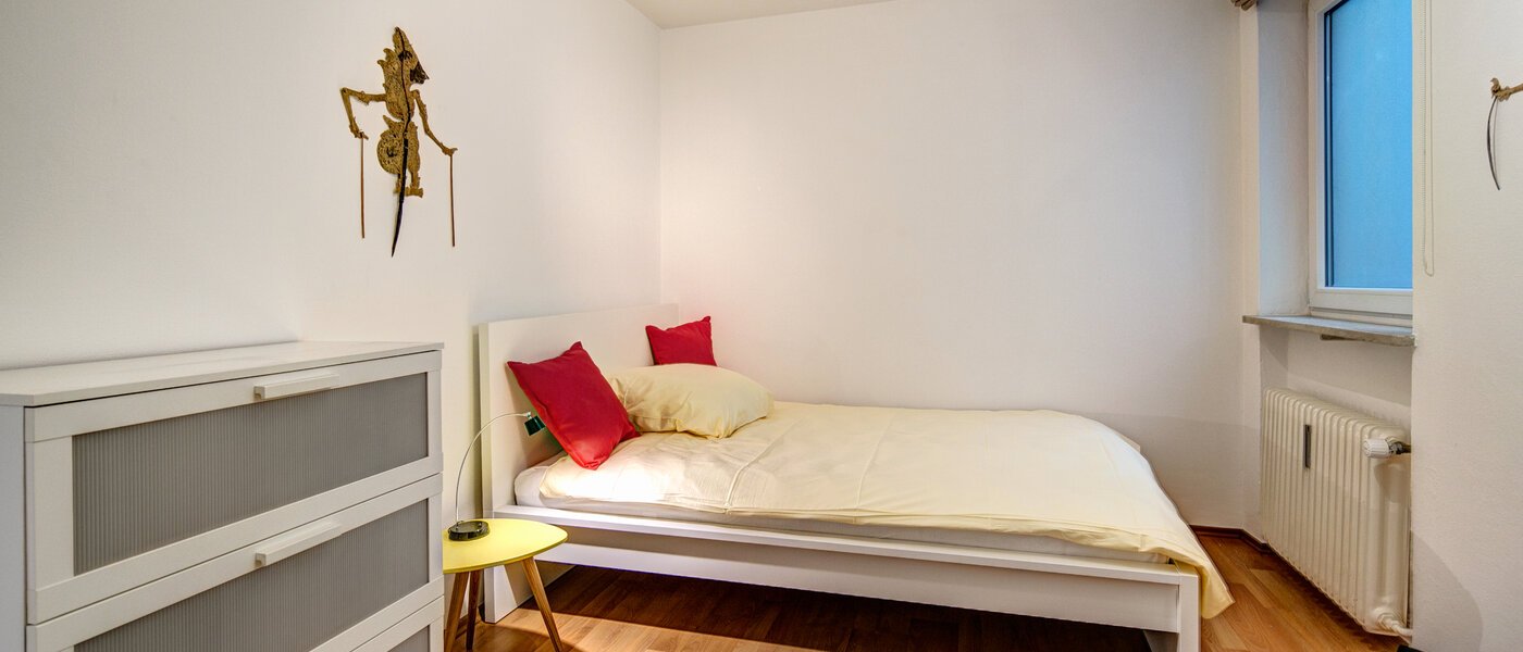 マンション München Untergiesing 01 寝室 9212