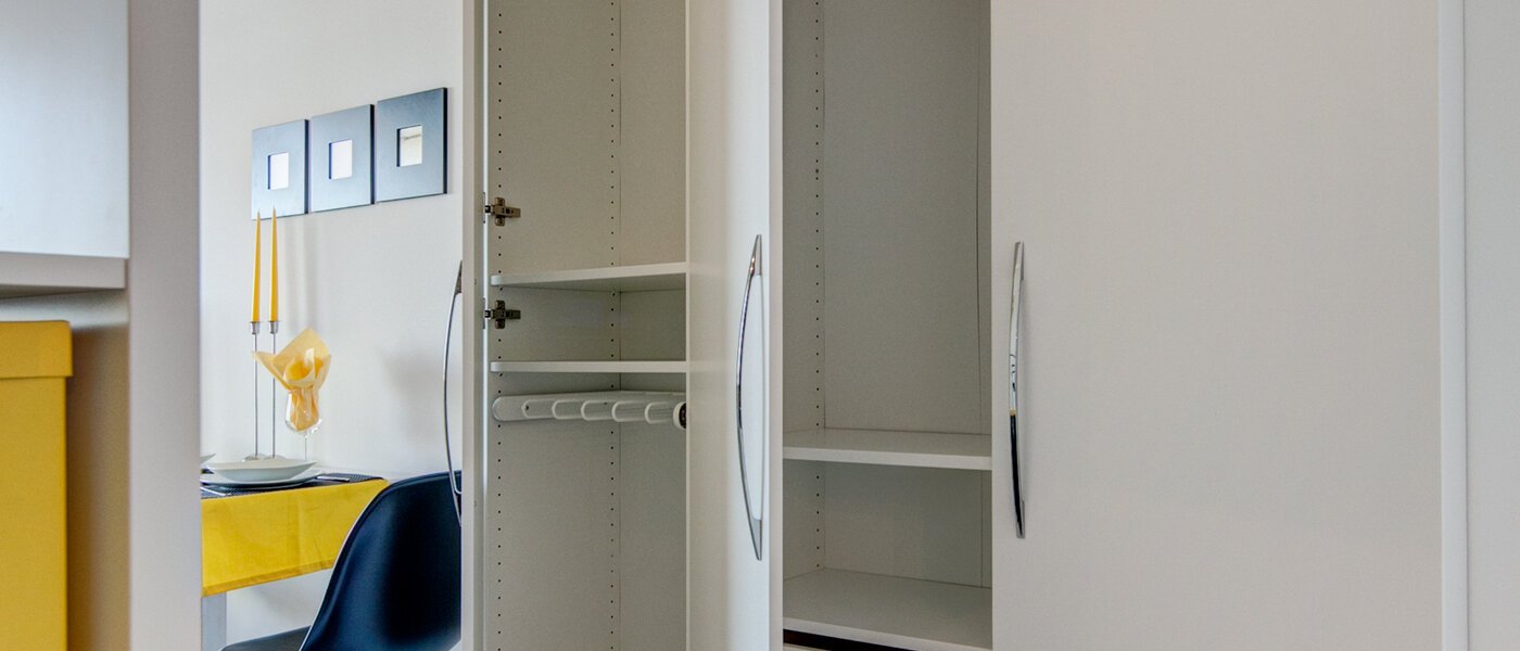 アパルトマン München Haidhausen 06 リビングルーム 9226