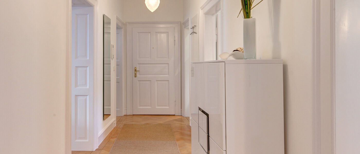 マンション München Maxvorstadt - Rund um den Josephplatz 02 玄関入り口 926