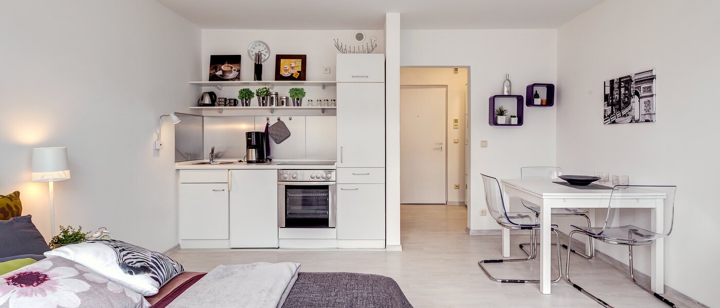 アパルトマン München Schwabing 03 リビングルーム 9272