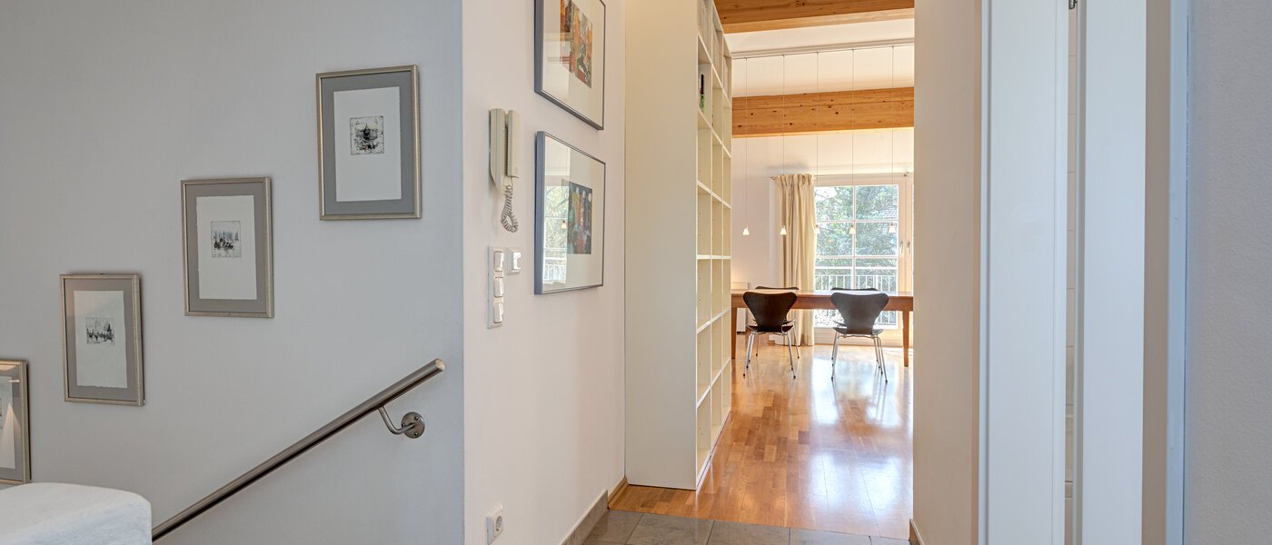 ペントハウス München Bogenhausen 01 玄関入り口 9274